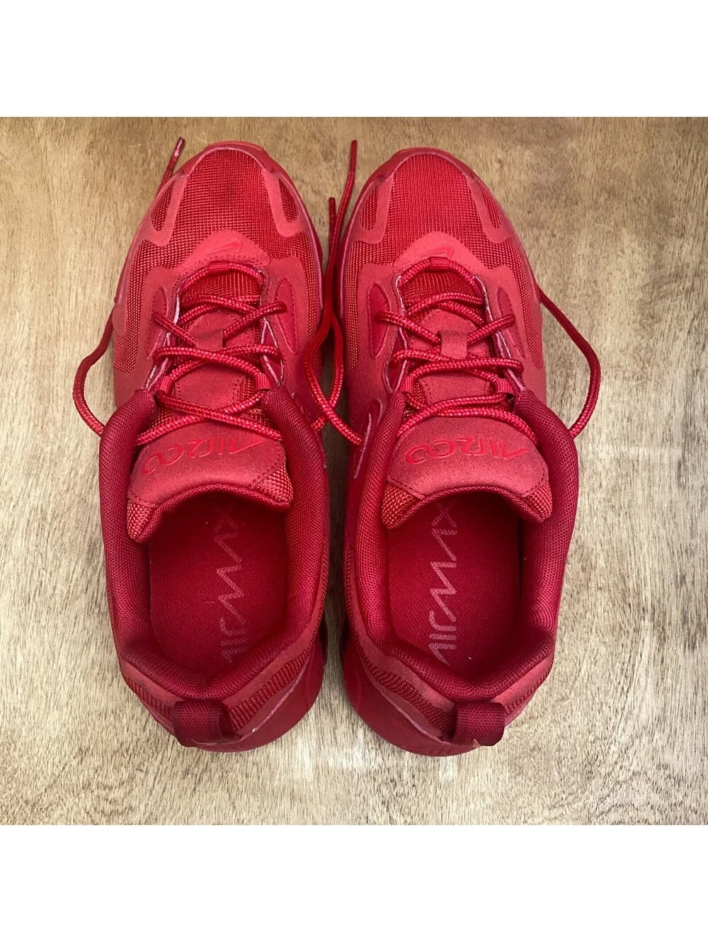 Nike Air Max 200 Shoes Mens Size 9 University Red Athletic Sneakers CU4878-600
